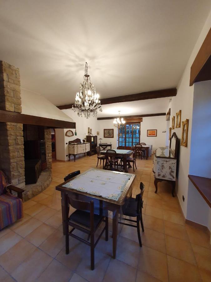 B&B Calecatine Rocca di Botte Exterior photo