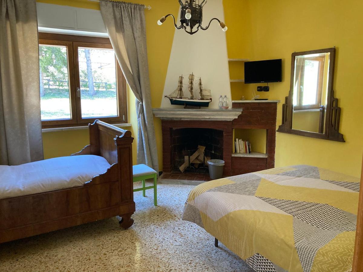 B&B Calecatine Rocca di Botte Exterior photo